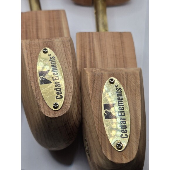 2 Pair Cedar Elements Solid Pine Shoe Trees M - Picture 2 of 7